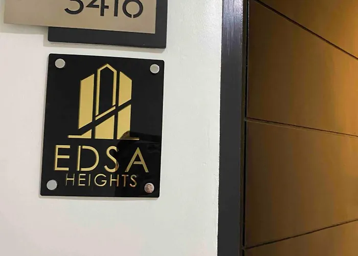 Aparthotel Edsa Heights Unit 3416 Cozy 1 Bedroom Loft Penthhouse Unit With 2 Full Beds Ama Tower