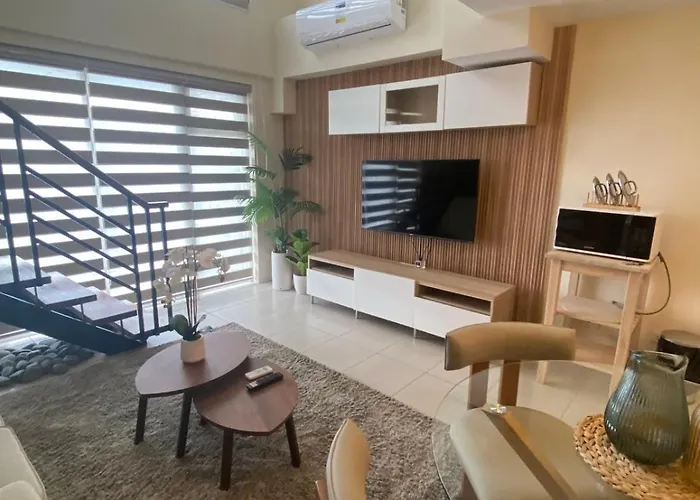 Aparthotel Edsa Heights Unit 3416 Cozy 1 Bedroom Loft Penthhouse Unit With 2 Full Beds Ama Tower