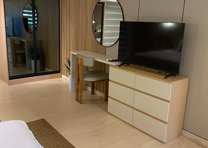 Aparthotel Edsa Heights Unit 3416 Cozy 1 Bedroom Loft Penthhouse Unit With 2 Full Beds Ama Tower Manila