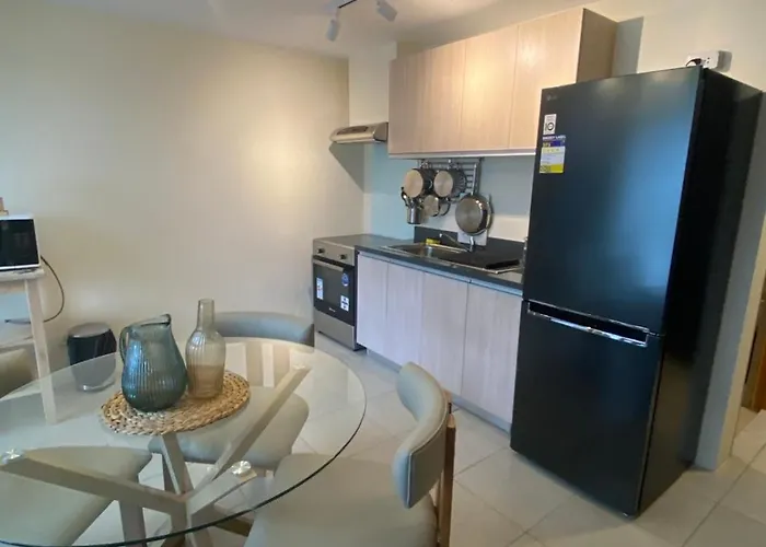 Edsa Heights Unit 3416 Cozy 1 Bedroom Loft Penthhouse Unit With 2 Full Beds Ama Tower Aparthotel Manila